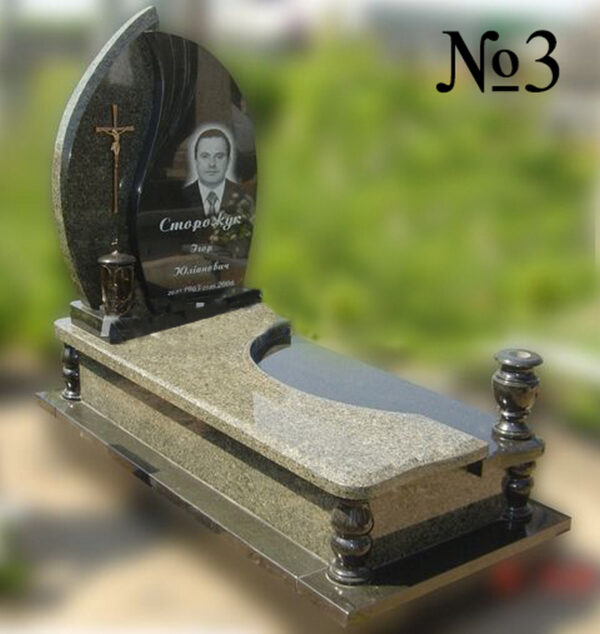Одинарний гранітний пам'ятник