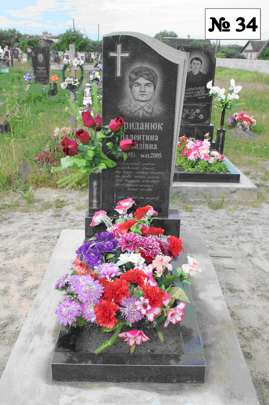 Одинарний гранітний пам'ятник