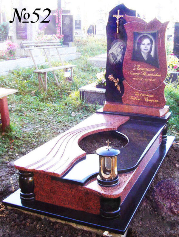 Одинарний гранітний пам'ятник