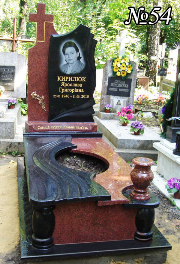 Одинарний гранітний пам'ятник