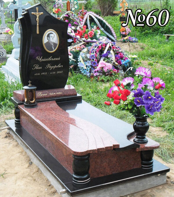 Одинарний гранітний пам'ятник