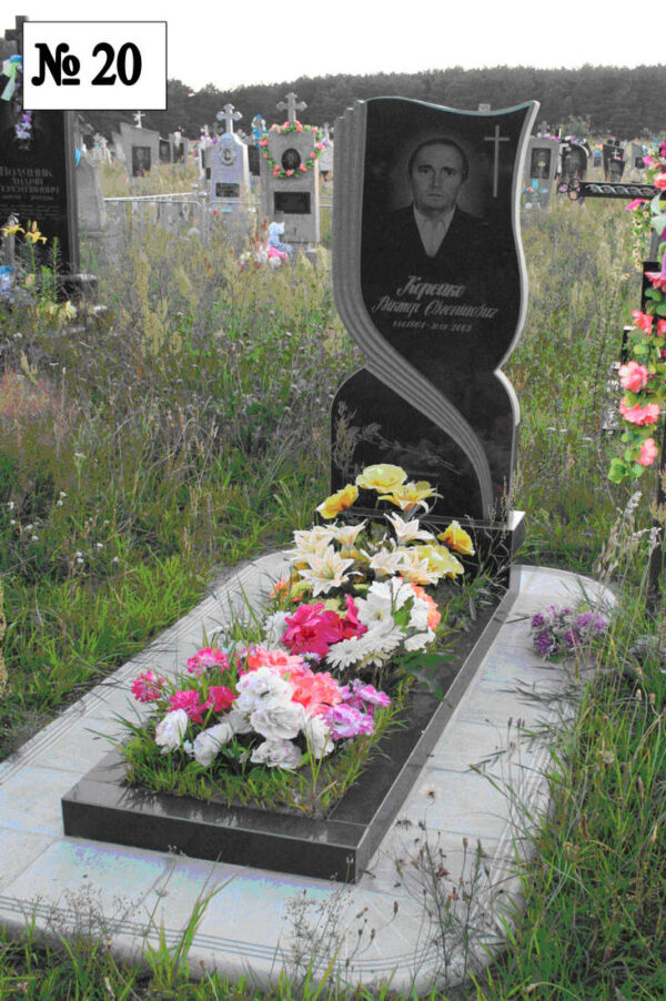 Одинарний гранітний пам'ятник