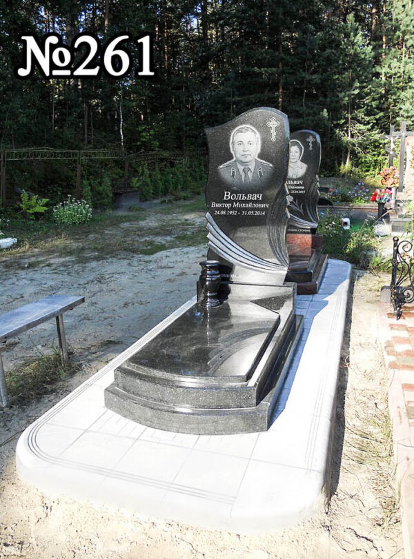 Одинарний гранітний пам'ятник