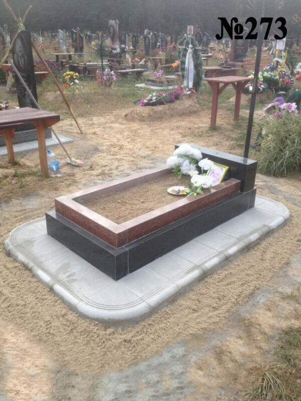 Одинарний гранітний пам'ятник