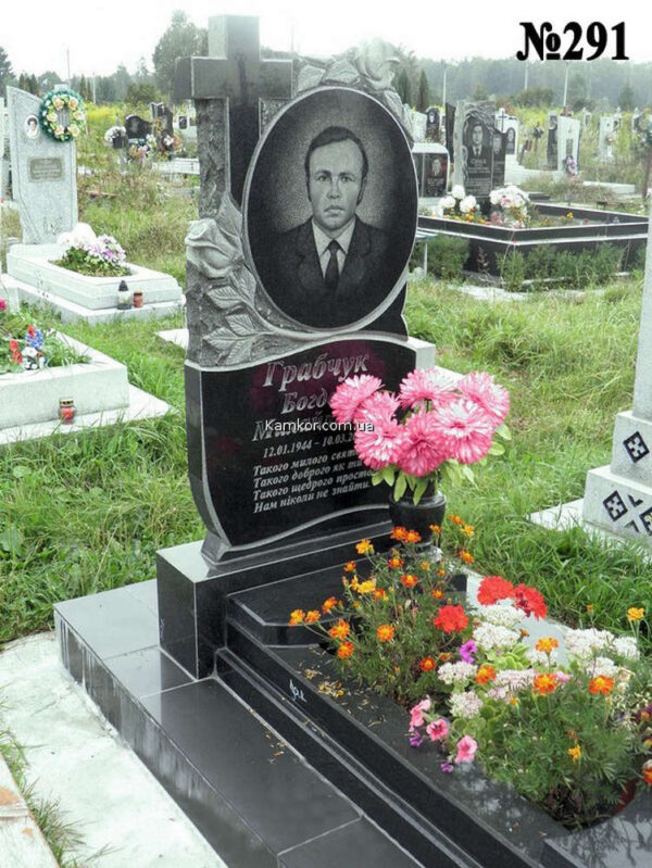 Одинарний гранітний пам'ятник