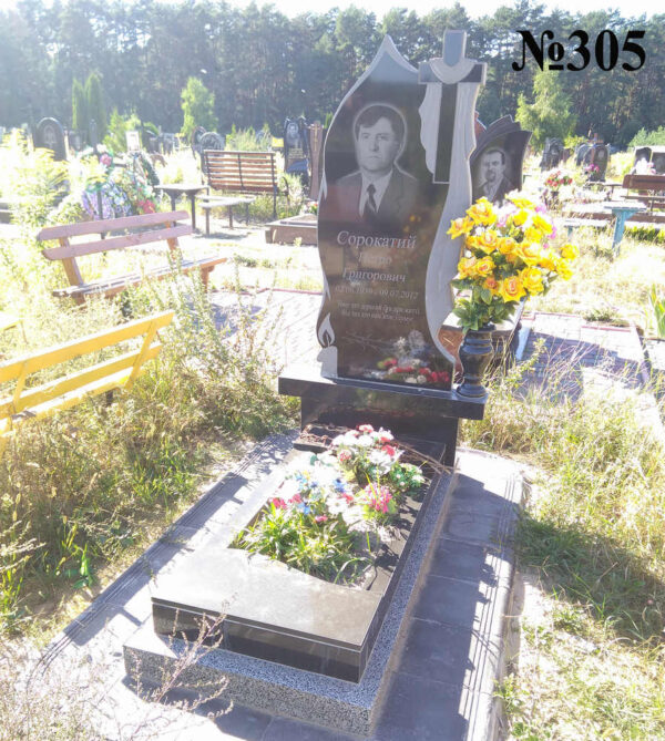 Одинарний гранітний пам'ятник
