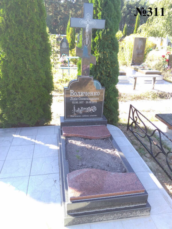 Одинарний гранітний пам'ятник