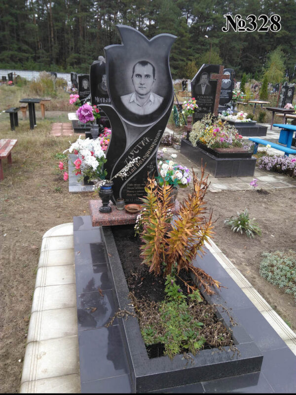 Одинарний гранітний пам'ятник